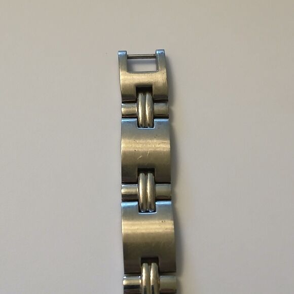 Vtg Van Buren Women's MOP Dial Silver Tone Stainless Steel Watch WR 3ATM 751 - Picture 12 of 14